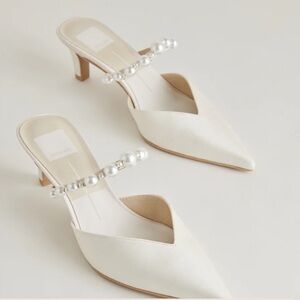 BRAND NEW IN BOX NEVER WORN